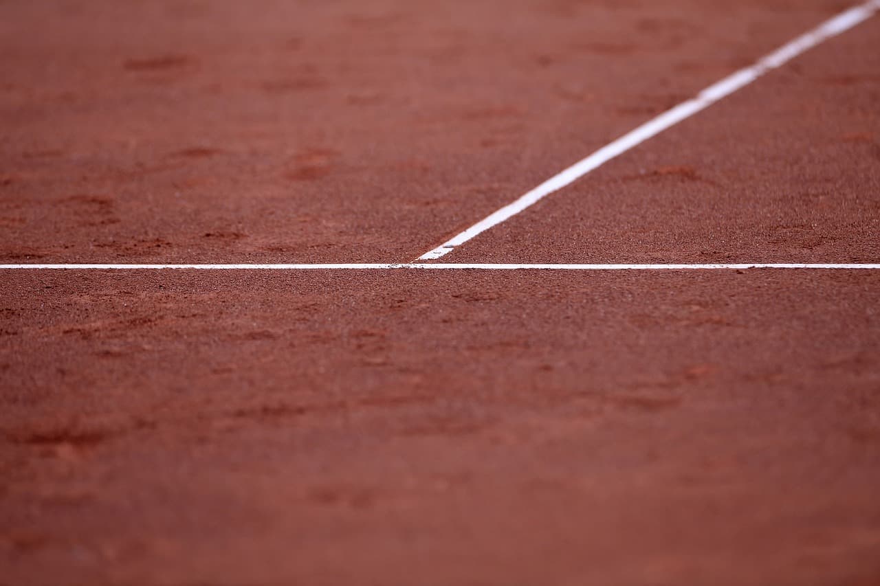 Estrelas do Tênis Feminino Inovam com Seus Looks no Wimbledon