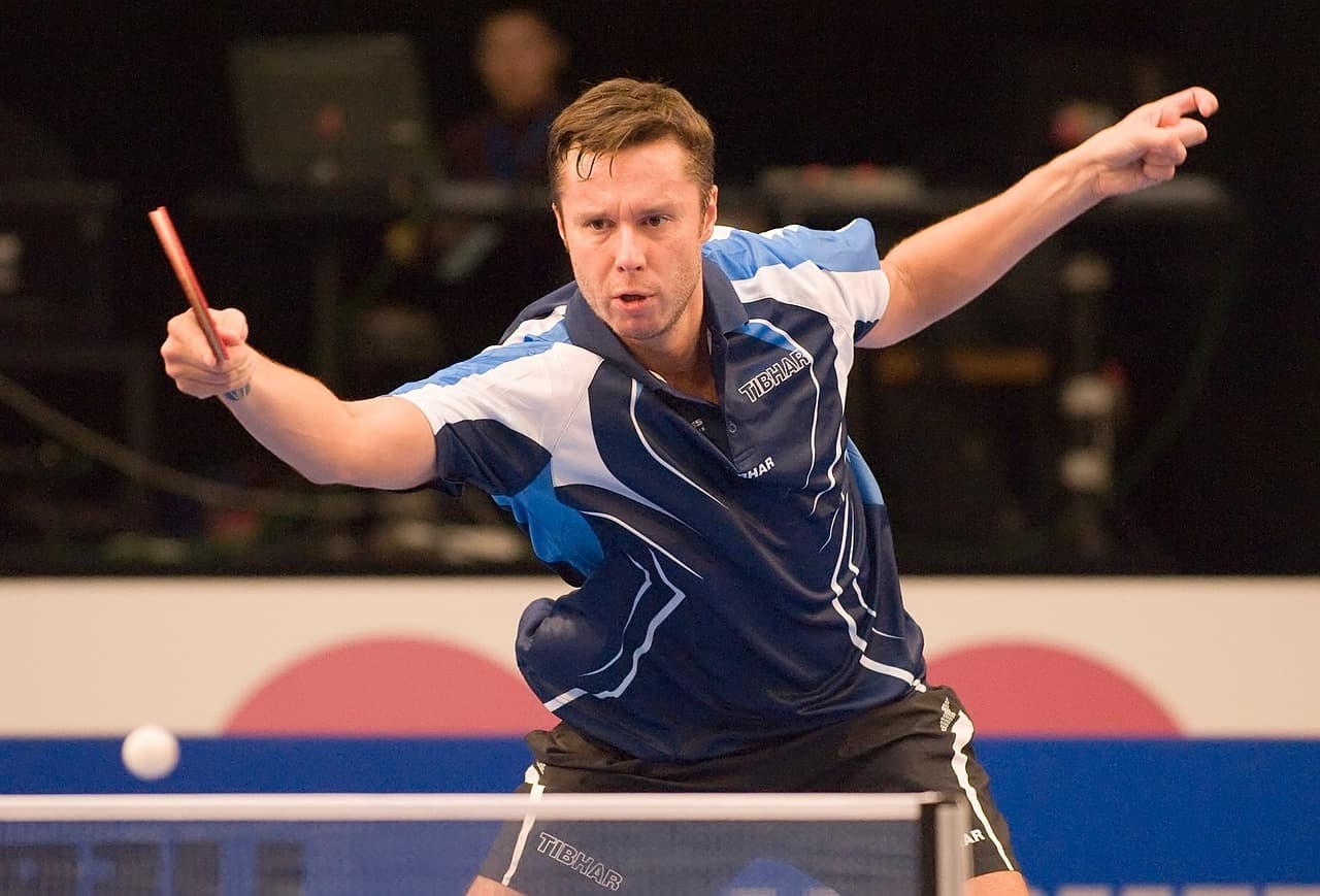 Jannik Sinner avança para as quartas de final do Australian Open com grande desempenho
