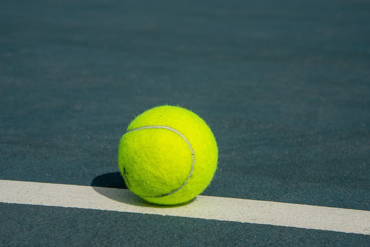 Rune em Ação em Indian Wells Após Avanços de Swiatek e Rybakina