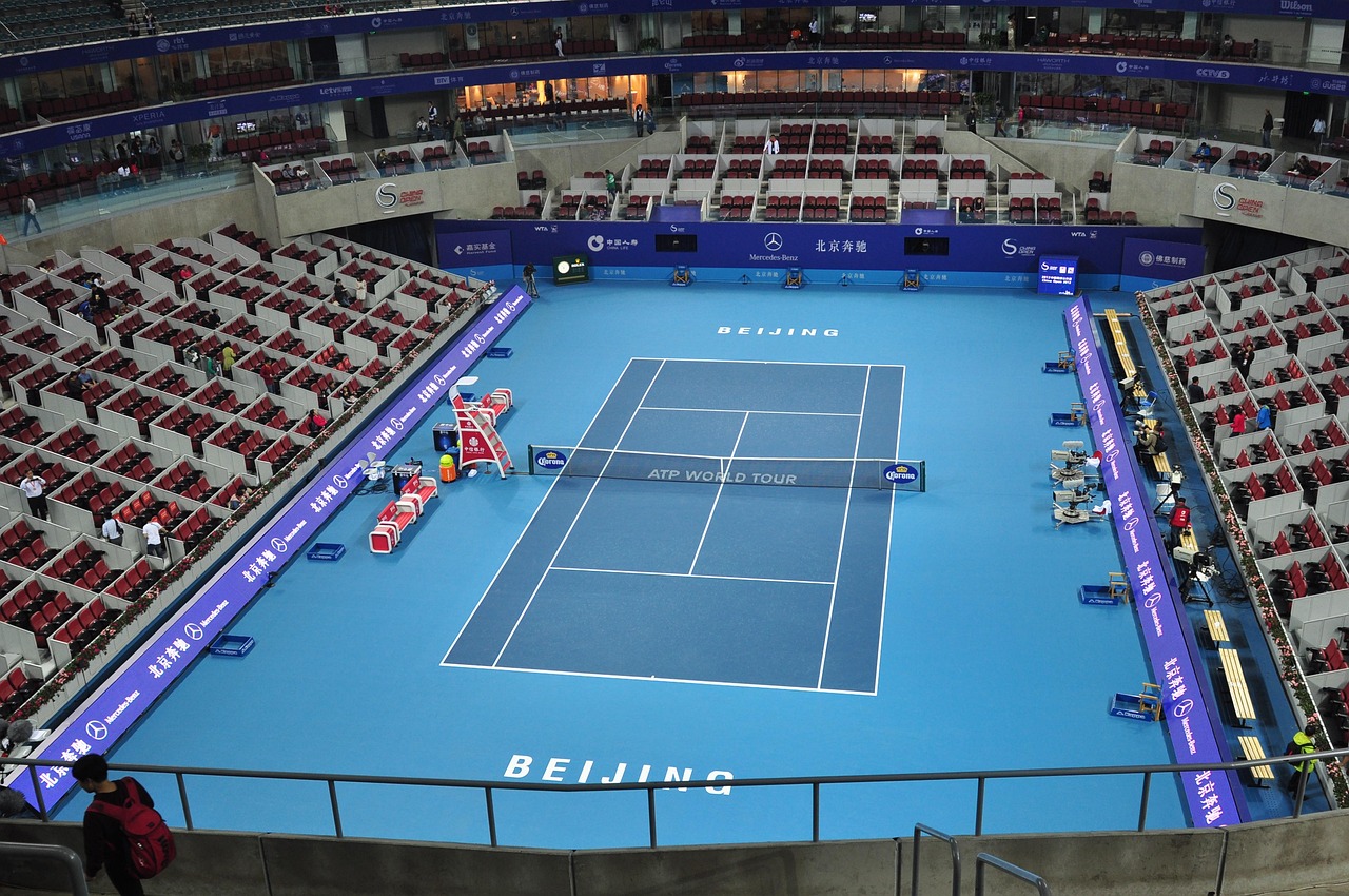 Imagem de destaque do post: A Batalha pela Supremacia no Tênis: Jannik Sinner e Carlos Alcaraz Rumo ao Roland Garros 2025