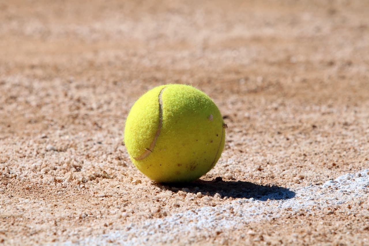 Imagem de destaque do post: Coco Gauff revela conselho que mudou seu jogo após título histórico no saibro de Roland Garros