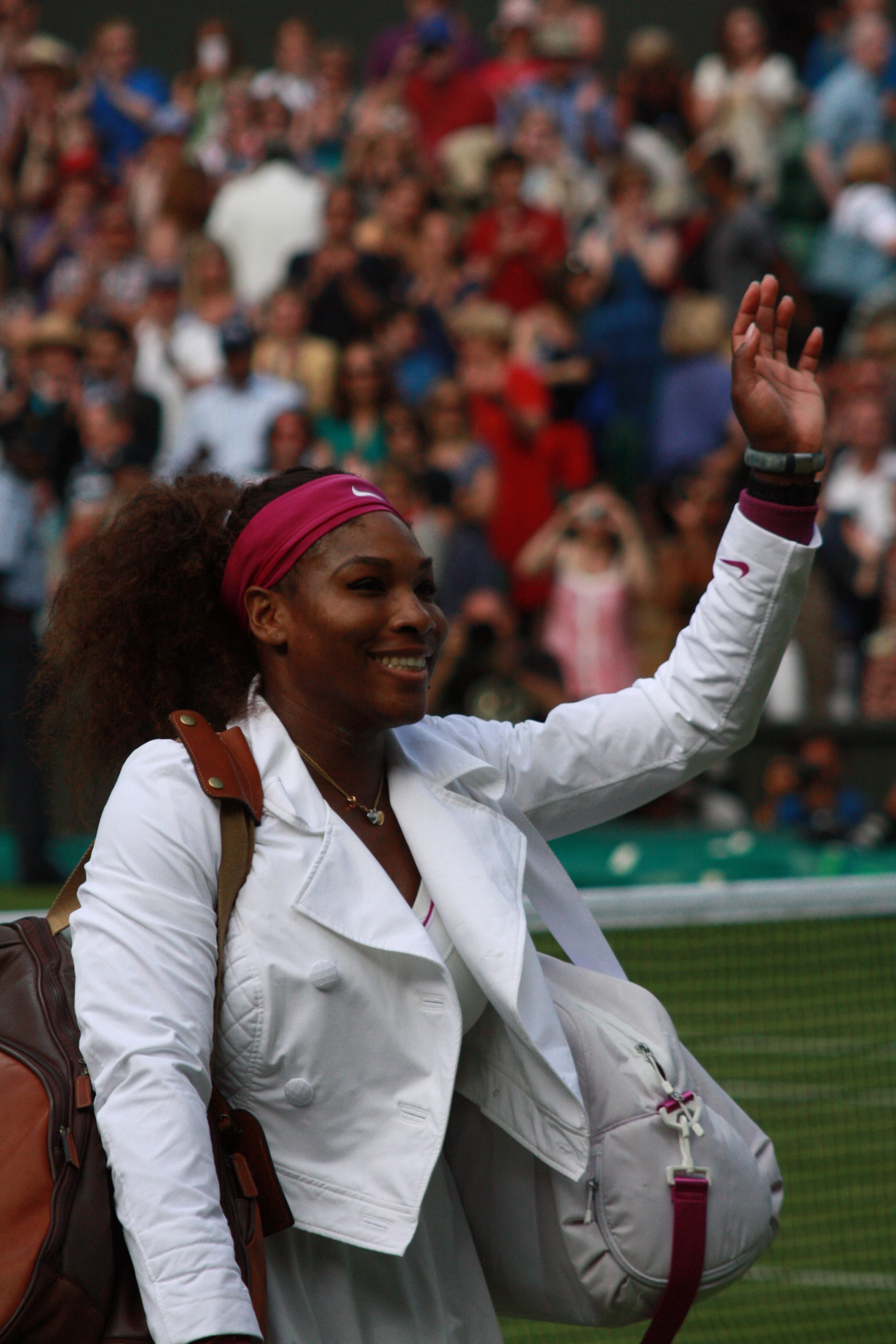 Imagem de destaque do post: Serena Williams em Wimbledon 2026: lenda de 44 anos jogará simples após receber wild card